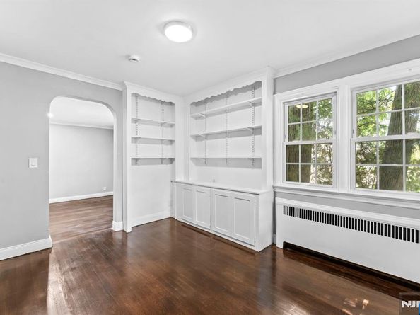 325 Central Avenue, Englewood NJ 07631