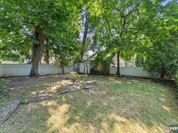 325 Central Avenue, Englewood NJ 07631
