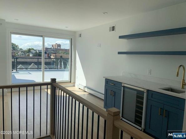 65 Knox Avenue, Cliffside Park NJ 07010