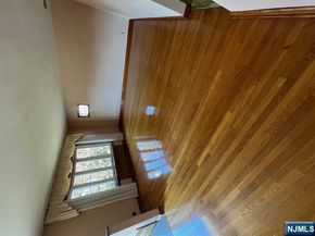 1106 Keswick Place, Fort Lee NJ 07024
