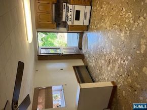 1106 Keswick Place, Fort Lee NJ 07024