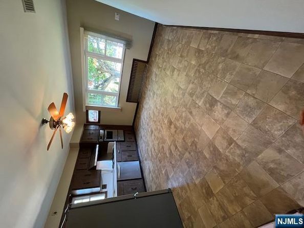 1106 Keswick Place, Fort Lee NJ 07024
