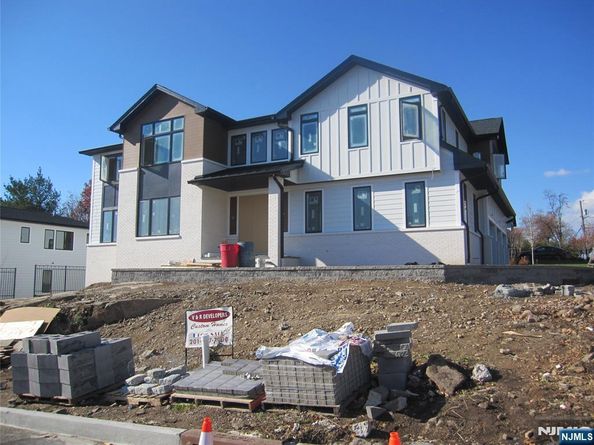 316 Bolz Street, Englewood Cliffs NJ 07632