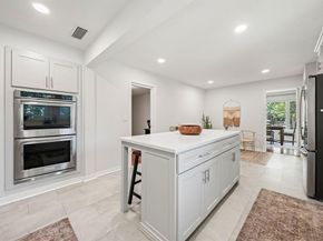 2801  5th Avenue , Fort Worth Texas 76110