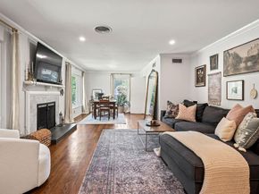 2801  5th Avenue , Fort Worth Texas 76110