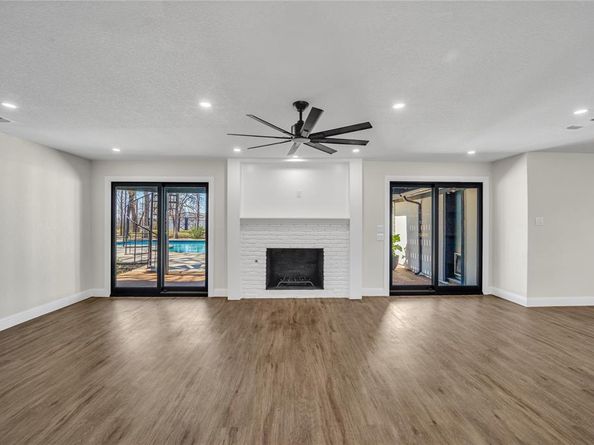 7004  Ledbetter Road , Arlington Texas 76001