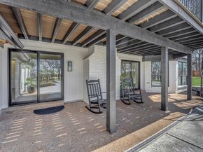 7004  Ledbetter Road , Arlington Texas 76001