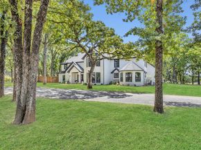 7004  Ledbetter Road , Arlington Texas 76001