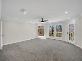 7004  Ledbetter Road , Arlington Texas 76001