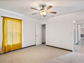 2914  Carpenter Avenue , Dallas Texas 75215