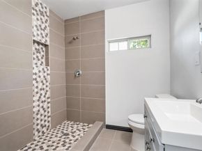 2914  Carpenter Avenue , Dallas Texas 75215