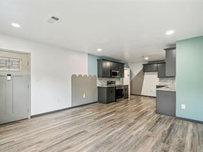 2914  Carpenter Avenue , Dallas Texas 75215