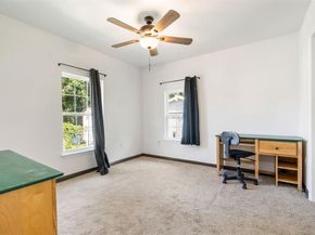 2914  Carpenter Avenue , Dallas Texas 75215