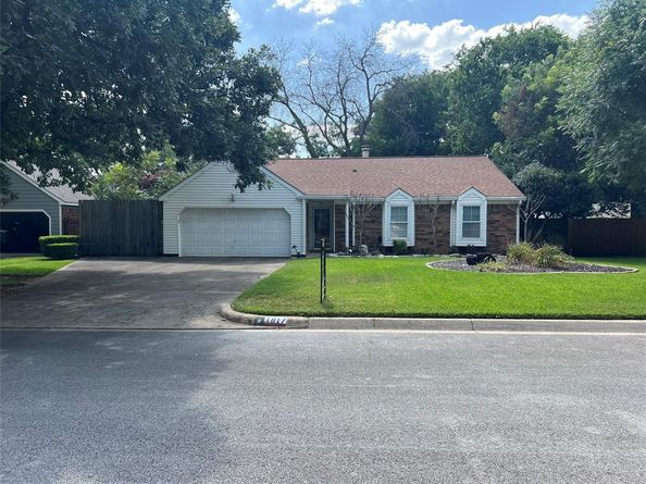 1817  Teton Drive , Grapevine Texas 76051