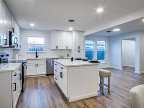 5812  Waltham Avenue , Fort Worth Texas 76133