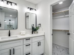 5812  Waltham Avenue , Fort Worth Texas 76133