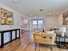 5812  Waltham Avenue , Fort Worth Texas 76133