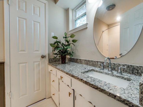 3144  Dorrington Drive , Dallas Texas 75228