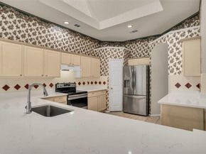 5621  Creekhollow Drive , Arlington Texas 76018