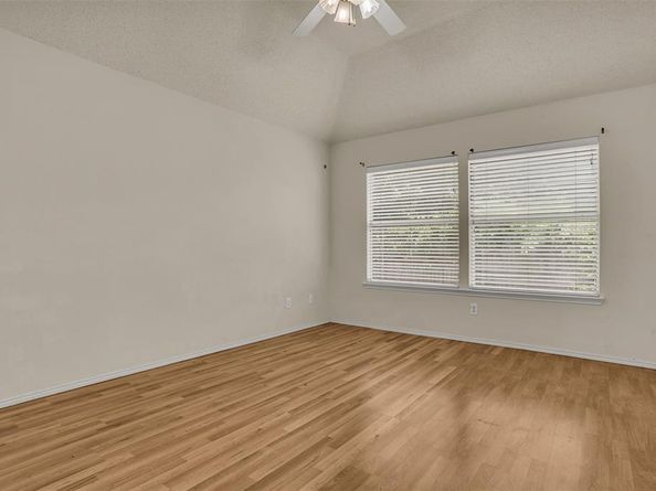 5621  Creekhollow Drive , Arlington Texas 76018