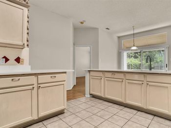 5621  Creekhollow Drive 