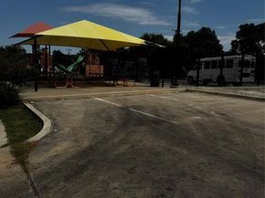 915 E Humbolt Street , Fort Worth Texas 76104