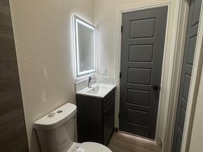 915 E Humbolt Street , Fort Worth Texas 76104