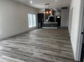 915 E Humbolt Street , Fort Worth Texas 76104