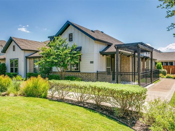 4564  Meadow Sage Street , Arlington Texas 76005