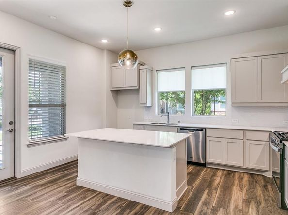 4564  Meadow Sage Street , Arlington Texas 76005