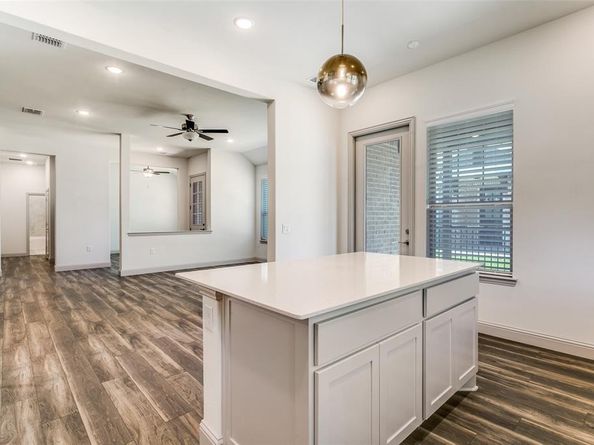 4564  Meadow Sage Street , Arlington Texas 76005