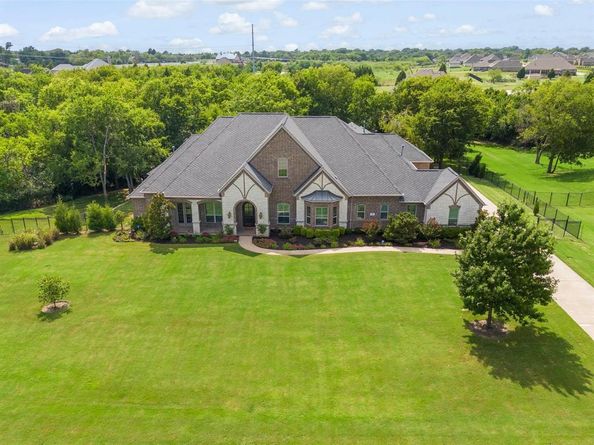 211  The Falls Drive , Sunnyvale Texas 75182