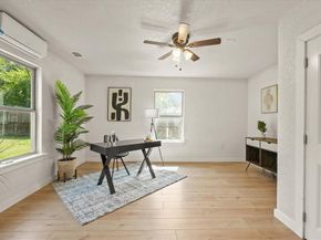 801  Donlee Road , Lancaster Texas 75134