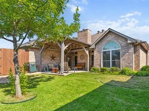 1682  Shannon Drive , Lewisville Texas 75077