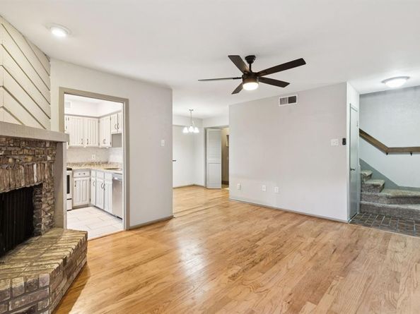 5626  Preston Oaks   45C, Dallas Texas 75254