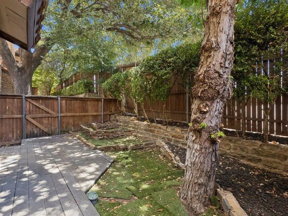 5626  Preston Oaks   45C, Dallas Texas 75254