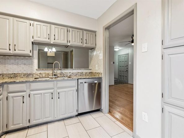5626  Preston Oaks   45C, Dallas Texas 75254