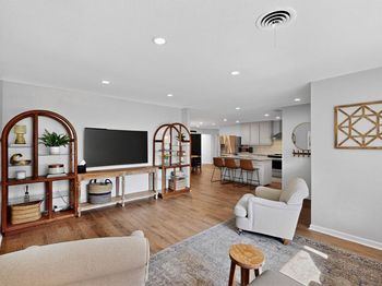 1519  Sunnybrook Drive 