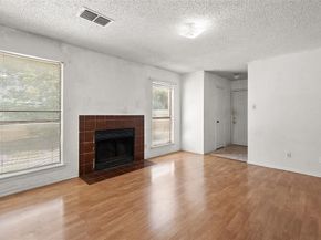 708  Victoria Drive , Grand Prairie Texas 75052