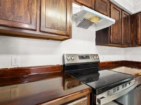 708  Victoria Drive , Grand Prairie Texas 75052