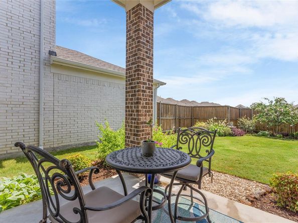 1438  Prestonwood Drive , Garland Texas 75040