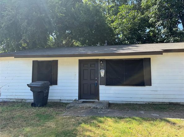 3850  Basswood Drive , Dallas Texas 75241