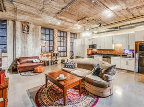 1122  Jackson Street  621, Dallas Texas 75202