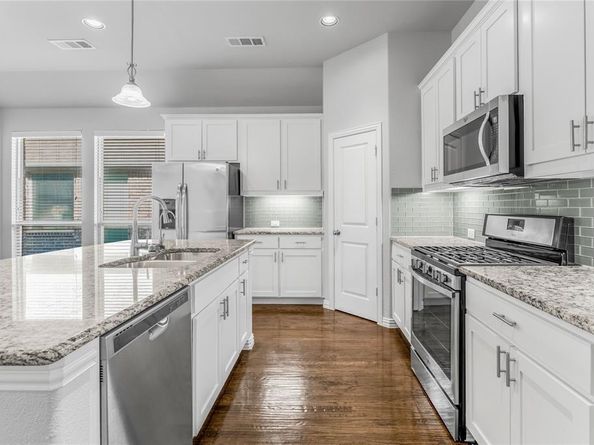 5608  Grove Cove Drive , McKinney Texas 75071