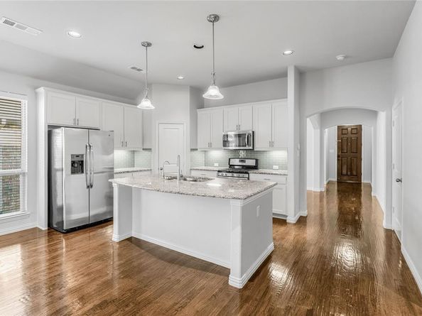 5608  Grove Cove Drive , McKinney Texas 75071