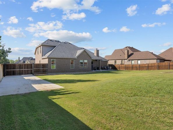 7232  Sussex Lane , Mansfield Texas 76063