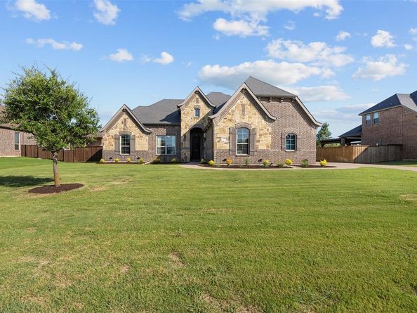7232  Sussex Lane , Mansfield Texas 76063