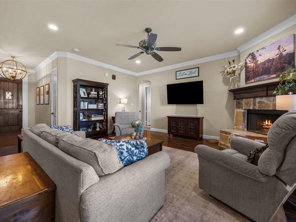 7232  Sussex Lane , Mansfield Texas 76063