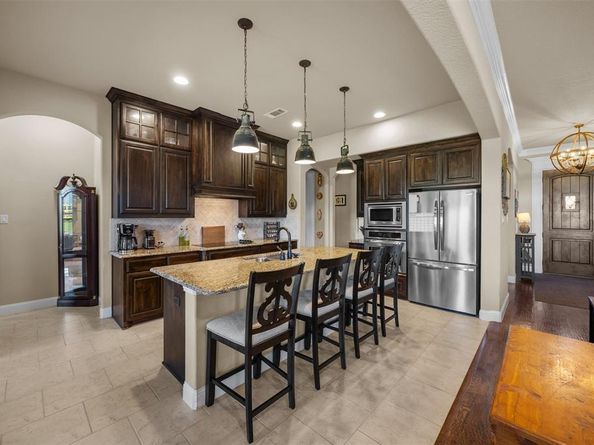 7232  Sussex Lane , Mansfield Texas 76063