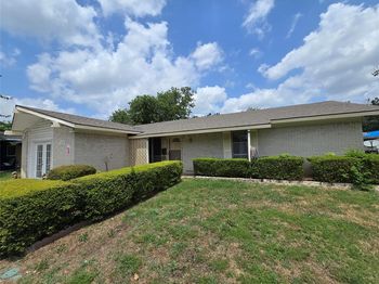 3137  Lariat Lane 